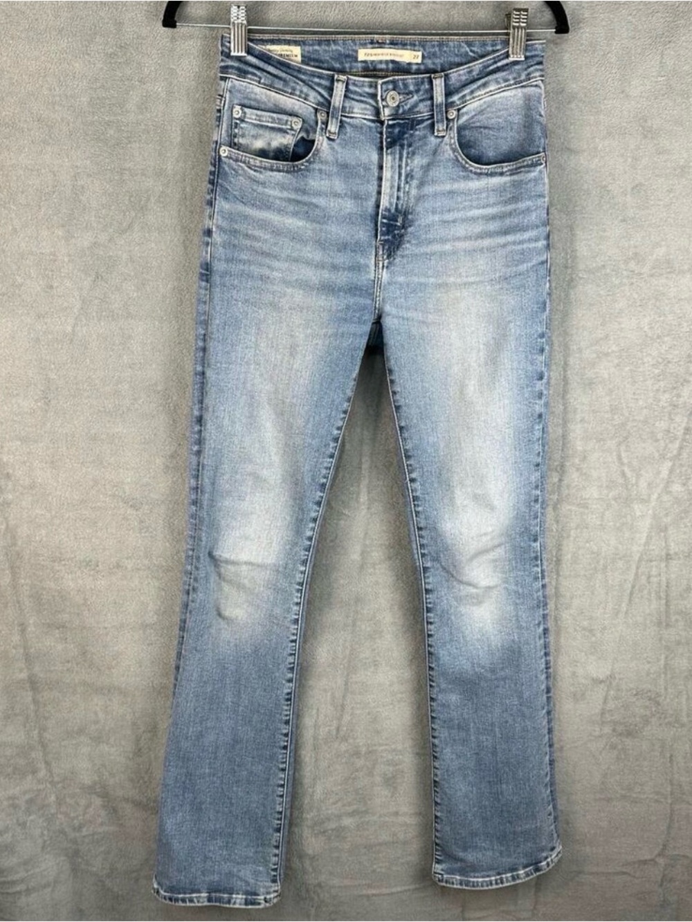 Levis 725 Jeans Womens 27 Blue High Rise Bootcut Medium Wash Stretch Whisker
